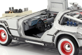 (Pre-order) Back to the Future III Diecast Model 1/24 Â´81 DeLorean LK Coupe 18 cm 