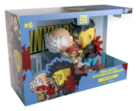 (Pre-order) Invincible Vinyl Figure Final Battle Invincible vs Conquest 12 cm