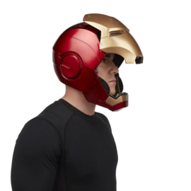 PRE-ORDER Marvel Legends Electronic Helmet Iron Man