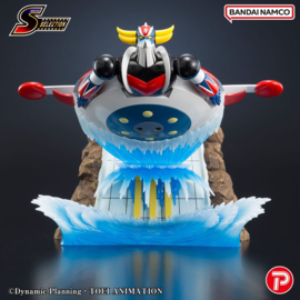 (Pre-order) Grendizer Scene Selection 02 PVC Statue Grendizer To the skies of fierce combat 10 cm    