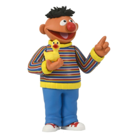 PRE-ORDER Sesame Street Toony Classics Action Figure Ernie 15 cm