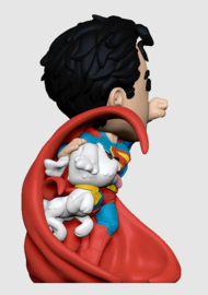 (Pre-order) Superman 2025 Vinyl Figure Superman & Krypto 13 cm                
