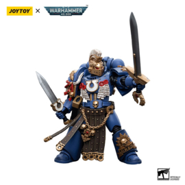 PRE-ORDER Warhammer 40k Action Figure 1/18 Ultramarines Honour Guard Chapter Champion