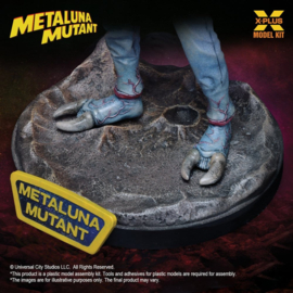 (Pre-order) Universal Monsters Plastic Model Kit 1/8 Metaluna Mutant 26cm