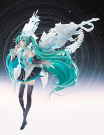 (Pre-order) Character Vocal Series 01: Hatsune Miku PVC Figure 1/7 Happy 16th Birthday Ver. 31 cm