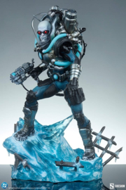 (Pre-order) DC Comics Premium Format Figure Mr. Freeze 59 cm