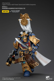 PRE-ORDER Warhammer The Horus Heresy Action Figure 1/18 Ultramarines Legion Praetor with Power Sword and Volkite Serpenta 20 cm