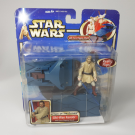 Star Wars Attack of the Clones Obi-Wan Kenobi with Force Flipping Attack