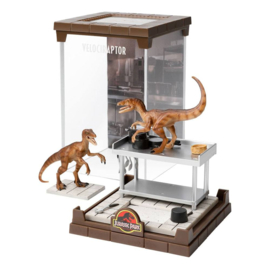 PRE-ORDER Jurassic Park Creature PVC Diorama Velociraptors 18 cm