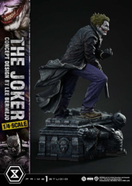 (Pre-order) DC Comics Ultimate Premium Masterline Series Statue 1/4 The Joker (Concept Design by Lee Bermejo) 53 cm