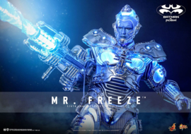 (Pre-order) Batman & Robin Movie Masterpiece Action Figure 1/6 Mr. Freeze 33 cm