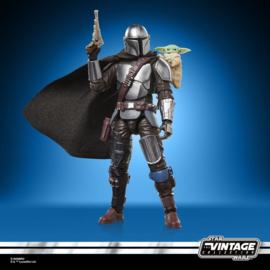 (Pre-order) Star Wars: The Mandalorian & Grogu Vintage Collection Action Figure The Mandalorian & Grogu 10 cm