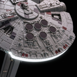 (Pre-order) Star Wars Millennium Falcon Posable Desk Light 60 cm