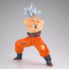 (Pre-order) Dragon Ball Super Grandista PVC Figure Son Goku V 25 cm
