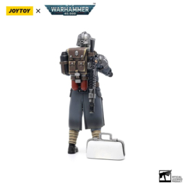(Pre-order) Warhammer 40k Action Figure 1/18 Death Korps of Krieg Veteran Squad Guardsman Medic 10 cm
