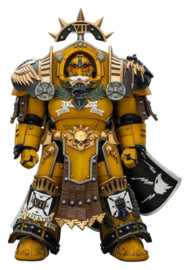 (Pre-order) Warhammer Imperial Fists Action Figure Legion Praetor in Tartaros Terminator Armourwith Power Sword and Vigil Storm Shield 14 cm