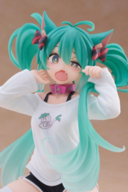 (Pre-order) Hatsune Miku PVC Statue Desktop Cute Figure Hatsune Miku Cat Ear T-Shirt Ver. 13 cm        