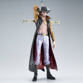 (Pre-order) One Piece Premium PVC Figure Dracule Mihawk (The Metallic) 34 cm