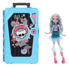 Monster High Skulltimate Secrets Doll Destination: Gore-geous Oasis - Lagoona Blue