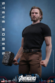 (Pre-order) Marvel Avengers: Doomsday Movie Masterpiece Action Figure 1/6 Steve Rogers 31 cm