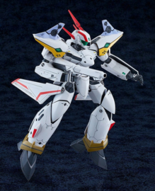 (Pre-order) Macross Dynamite 7 Plastic Model Kit 1/72 PLAMAX VF-19P Excalibur (Planet Zola Patrol Corps) 23 cm
