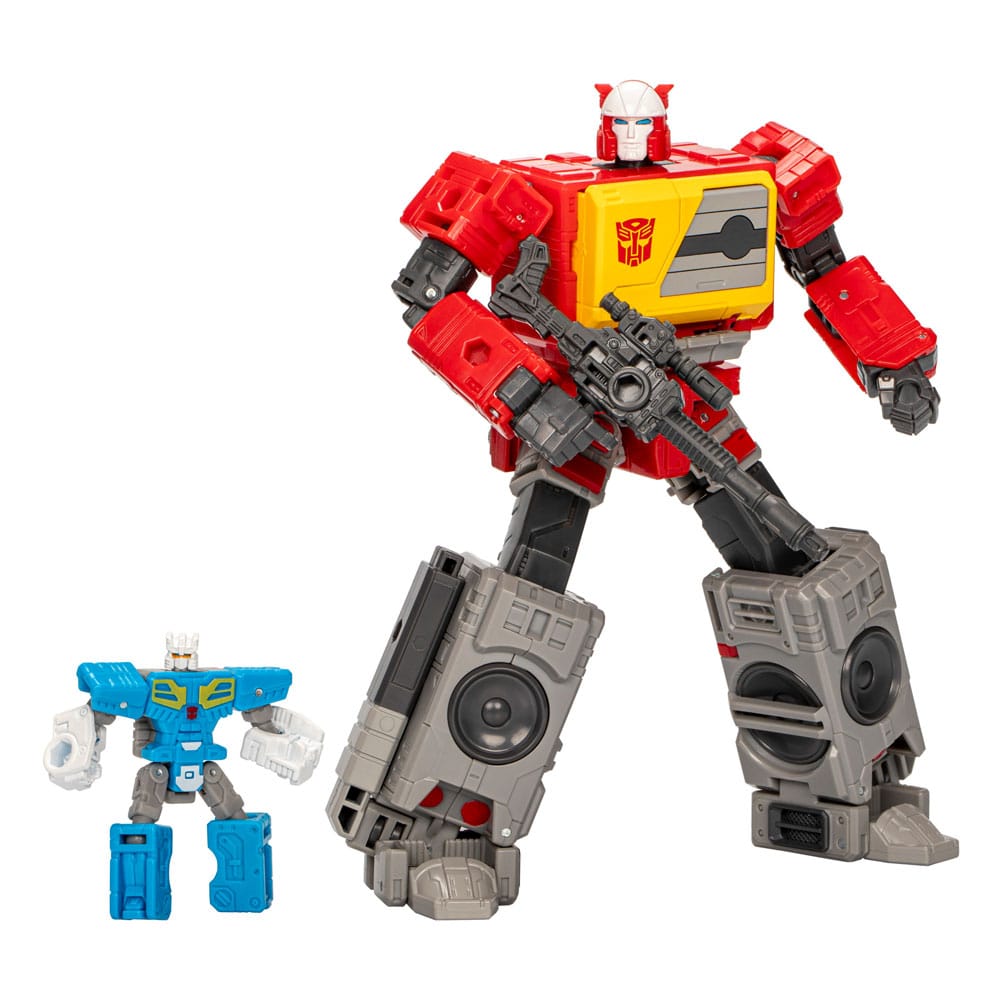 (Pre-order) The Transformers: The Movie Generations Studio Series Voyager Class Action Figure Autobot Blaster & Eject 16 cm