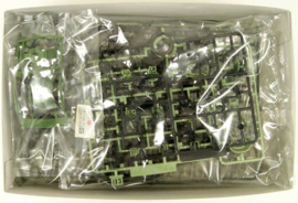 Gundam High Grade Plastic Model Kit 1/144 MS-06 Zaku II