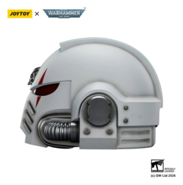 (Pre-order) Warhammer 40,000 Helmet White Scars MkX 30 cm