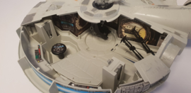 Star Wars POTF2 Red: Millennium Falcon