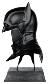 (Pre-order) Batman DC Direct Mini-Replica 1/3 Batman Mask (Batman: Noel) 23 cm