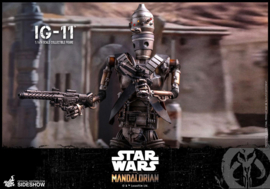 PRE-ORDER Star Wars The Mandalorian Action Figure 1/6 IG-11 36 cm
