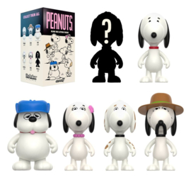 (Pre-order) Peanuts ReAction Action Figures Snoopy's Siblings Wave 10 Blind Box 10 cm Display (12)