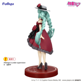 (Pre-order) Hatsune Miku Trio-Try-iT PVC Statue Hatsune Miku Outing Dress Red Color Ver. 19 cm