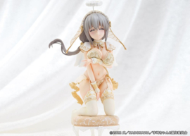 (Pre-order) Uzaki-chan Wants to Hang Out! PVC Statue 1/7 Tsuki Uzaki Angel Ver. 19 cm