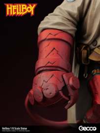 (Pre-order) Hellboy Resin Statue 1/6 34 cm