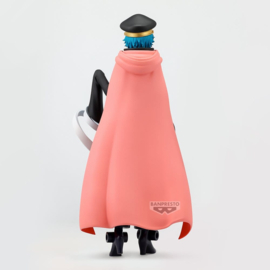 (Pre-order) One Piece Glitter & Glamours PVC Figure Saint Gunko 24 cm
