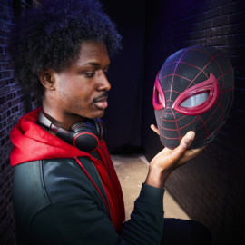 (Pre-order) Spider-Man: Miles Morales Marvel Legends Electronic Expressive Mask
