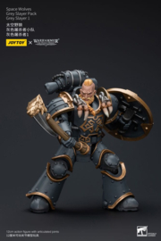 PRE-ORDER Warhammer The Horus Heresy Action Figure 1/18 Space Wolves Grey Slayer Pack Grey Slayer 1 12 cm