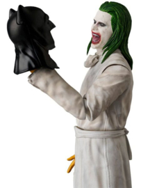 PRE-ORDER DC Comics MAFEX Action Figure The Joker Zack SnyderÂ´s Justice League Ver. 15 cm