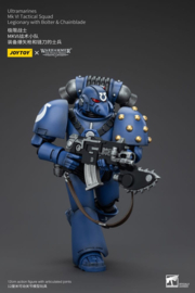 PRE-ORDER Warhammer The Horus Heresy Action Figure 1/18 Ultramarines MK VI Tactical Squad Legionary with Bolter& Chainblade 20 cm