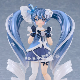 (Pre-order) Character Vocal Series 01: Hatsune Miku Figma Action Figure Snow Miku: Crystal Snow Ver. 13 cm 