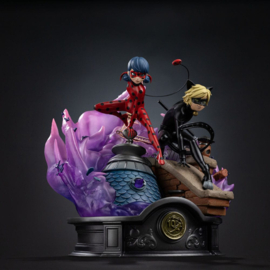 (Pre-order) Miraculous Deluxe Art Scale Statue 1/10 Lady Bug and Cat Noir Signed Edition 23 cm
