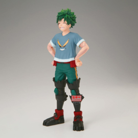 (Pre-order) My Hero Academia 10th Anniversary PVC Figure Izuku Midoriya 18 cm