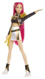 (Pre-order) KPop Demon Hunters Singing Doll Huntrix Mira (Golden)