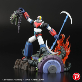 (Pre-order) Grendizer Scene Selection 01 PVC Statue Grendizer a cry of Victory 14 cm    