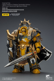 (Pre-order) Warhammer Imperial Fists Action Figure Legion Praetor in Tartaros Terminator Armourwith Power Sword and Vigil Storm Shield 14 cm