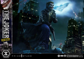 (Pre-order) DC Comics Ultimate Premium Masterline Series Statue 1/4 The Joker (Concept Design by Lee Bermejo) 53 cm