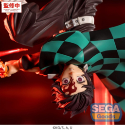 (Pre-order) Demon Slayer: Kimetsu no Yaiba Luminasta PVC Figure Tanjiro Kamado Hinokami Kagura Setting Sun Transformation 15 cm