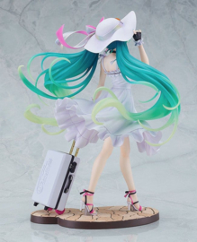 (Pre-order) Hatsune Miku GT Project PVC Figure 1/7 Racing Miku 2021: Private Ver. (re-run) 25 cm