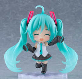 (Pre-order) Character Vocal Series 01: Hatsune Miku Nendoroid Action Figure HMO Ver. 10 cm
